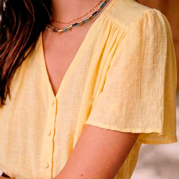 Camisas y tops